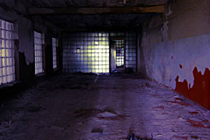 国投智能：股东李国林、郭永芳减持计划完成